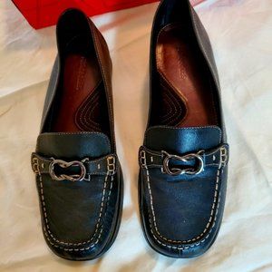 Aerosoles Interlude Black Leather Loafer 7.5 Medium NIB